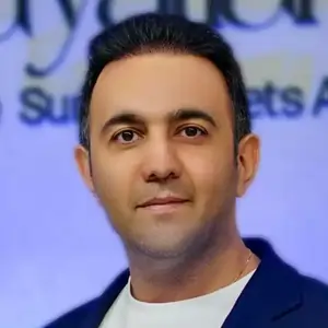 دکتر امیر بیاتیان